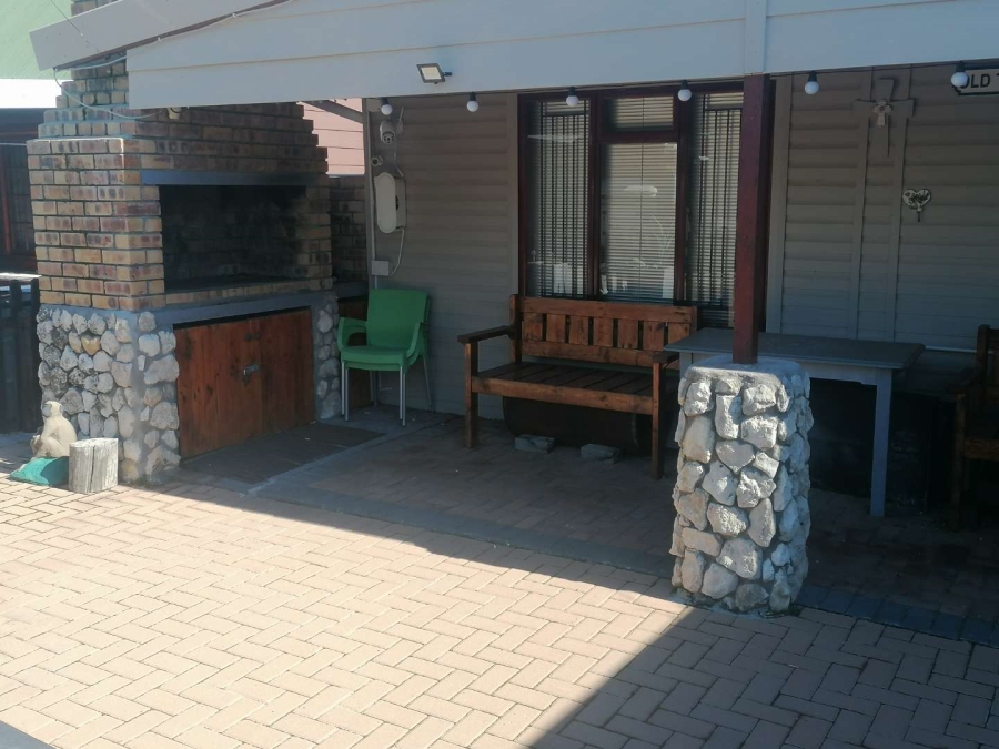 2 Bedroom Property for Sale in Franschhoek Western Cape